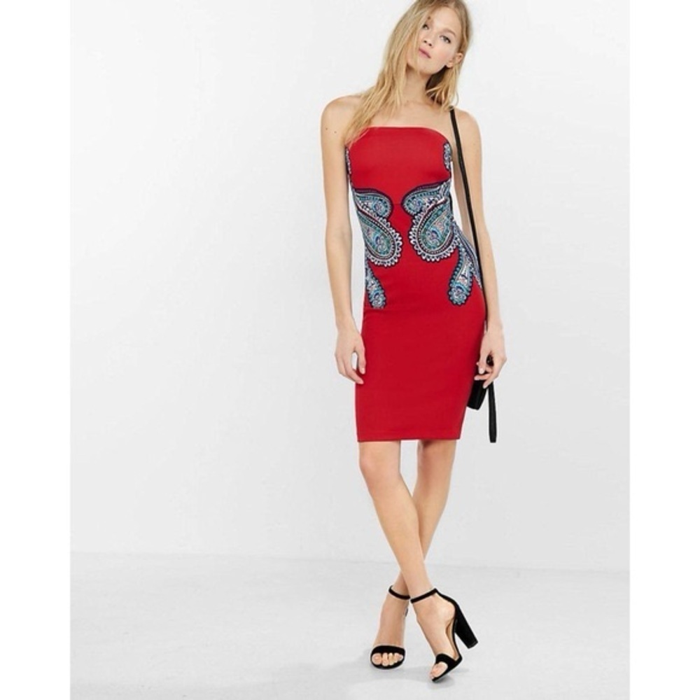EXPRESS Red Placed Paisley Print Tube Dress Size 0 NEW - Picture 2 of 12